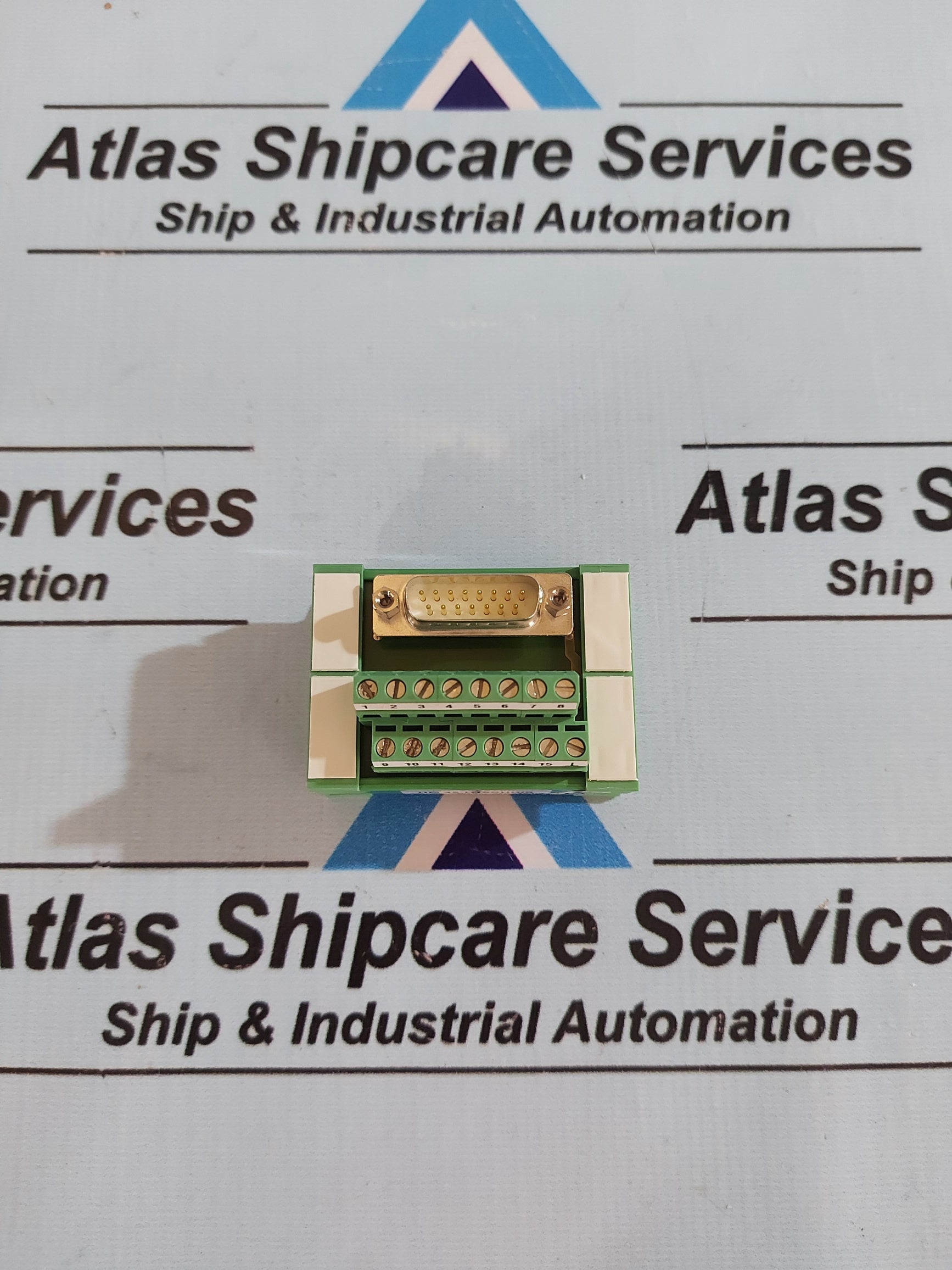 PHOENIX CONTACT UM 45-D15SUB/S 2962780 INTERFACE MODULE